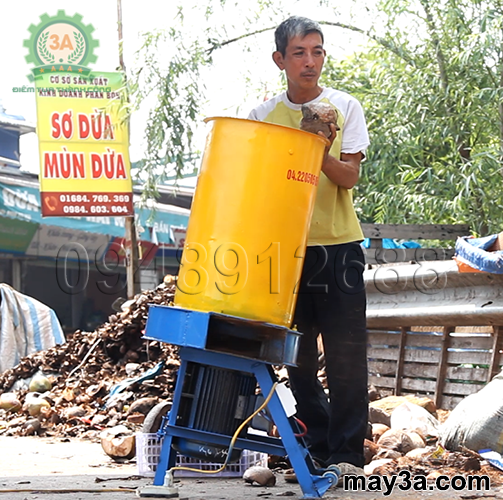 Sản phẩm Máy băm rơm, xơ dừa, cỏ voi 3A3Kw đã được bà con sử dụng và đánh giá cao về chất lượng