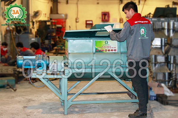Máy trộn kiểu ngang 3A3Kw tiện dụng