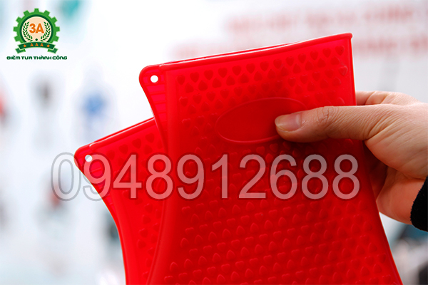 Góc găng tay cách nhiệt đa năng 3A có lỗ nhỏ tiện lợi cất giữ khi không sử dụng