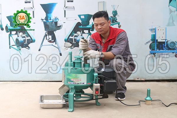 Máy thái cây thuốc 3A750W có thiết kế nhỏ gọn, tiện lợi