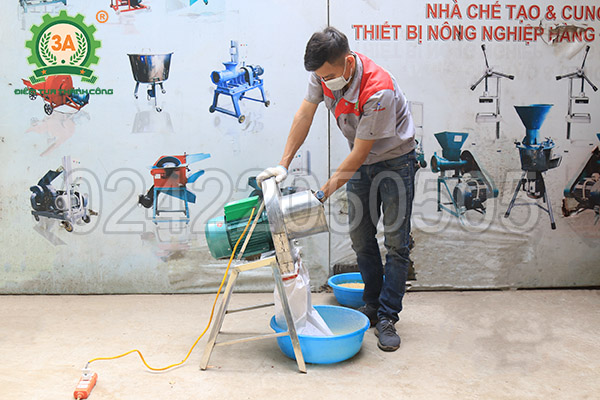 Máy băm chuối, nghiền ngô 3A1,5Kw (17)