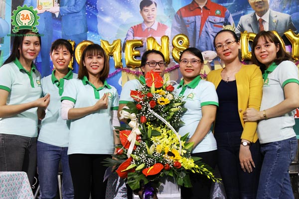 Lễ kỷ niệm và liên hoan chào mừng ngày phụ nữ Việt Nam 20/10 (06)