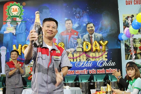 Lễ kỷ niệm và liên hoan chào mừng ngày phụ nữ Việt Nam 20/10 (09)