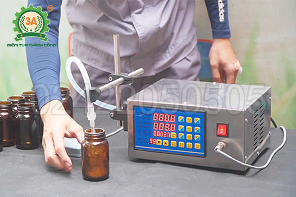 Máy chiết rót mỹ phẩm, nước hoa 3A
