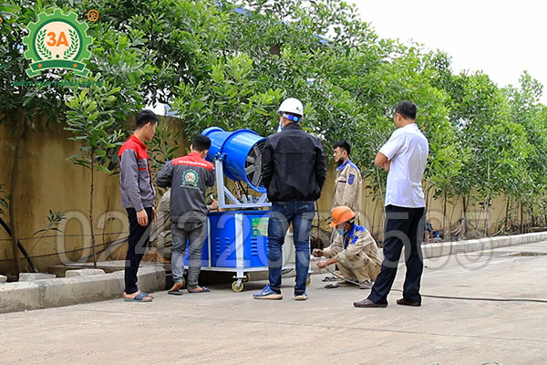 Bàn giao máy phun sương dập bụi 3A8Kw (02)