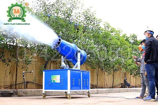 Bàn giao máy phun sương dập bụi 3A8Kw (04)