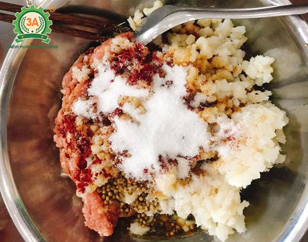 Cách làm lạp xưởng (04)