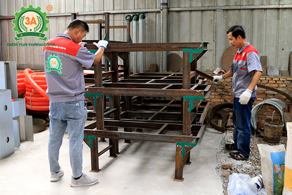 Chế tạo máy ép phân tách nước 3A (04)