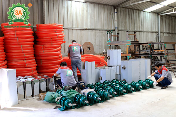 Chế tạo máy ép phân tách nước 3A (07)