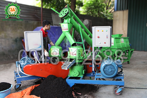 Dây chuyền máy ép viên phân 3A (02)