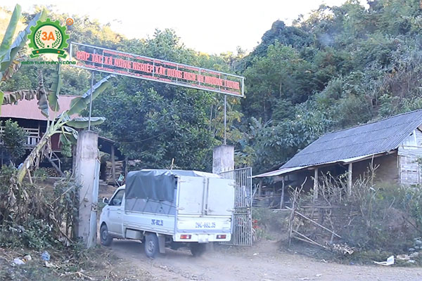 Bàn giao dây chuyền máy ép cám viên 3A tại Mường Toong (01)