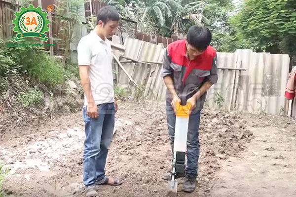 Dụng cụ gieo hạt cầm tay 3A