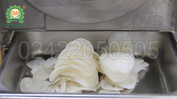 Sử dụng dụng cụ thái lát rau củ quả inox 3A tiết kiệm thời gian, lát thái đẹp mắt