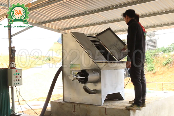 lắp đặt thiết bị cho hệ thống xử lý chất thải chăn nuôi