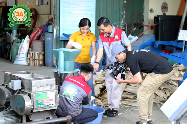 Các loại máy móc hỗ trợ bà con làm giàu từ nông nghiệp