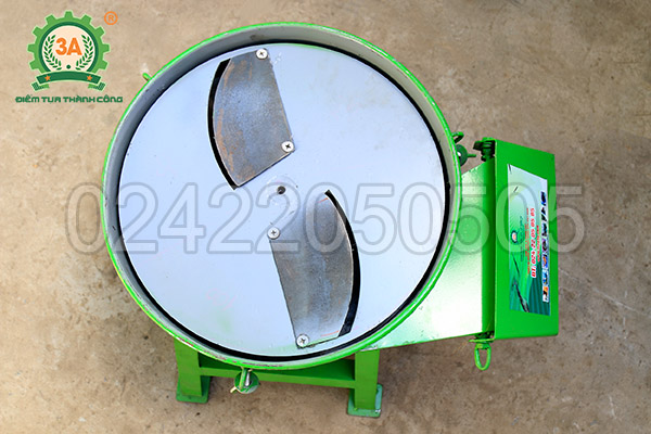 Máy băm chuối dang hạt 3A2,2Kw (12)