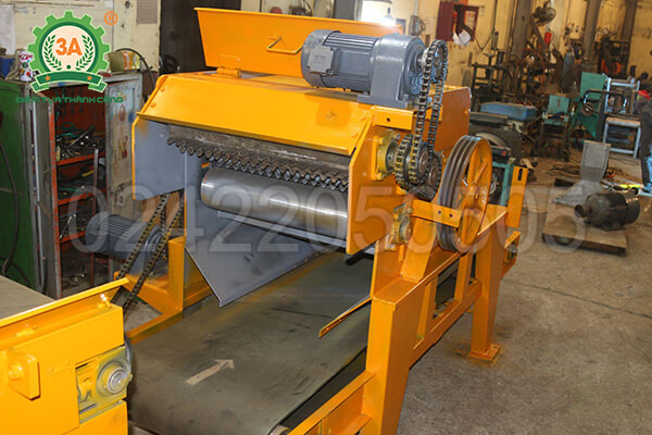 Máy băm rác ván bóc, vỏ cây 3A55Kw (12)