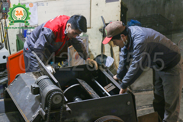 Máy băm rác ván bóc, vỏ cây 3A55Kw (19)