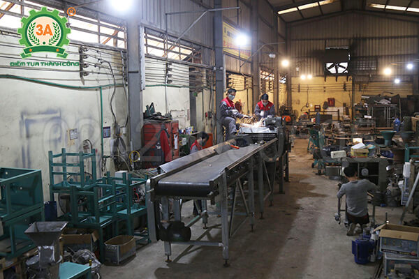 Máy băm rác ván bóc, vỏ cây 3A55Kw (21)