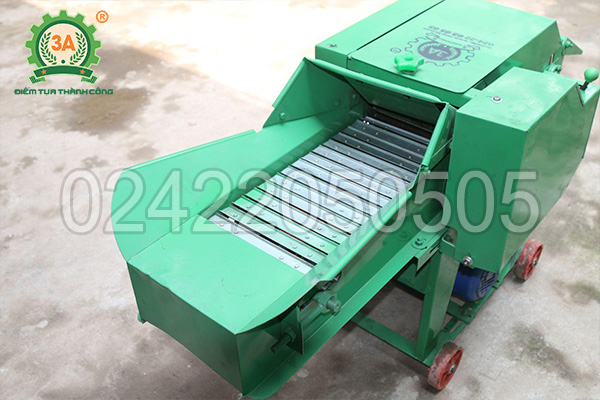 Máy băm thân cây lạc cho bò 3A3Kw