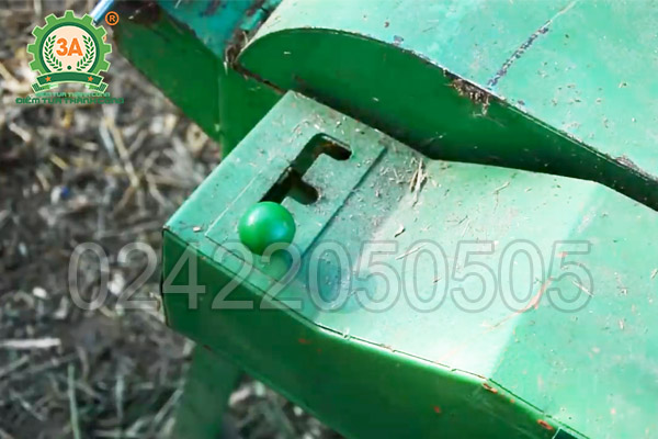 Máy băm thân cây ngô, cỏ voi 3A2,2Kw (12)