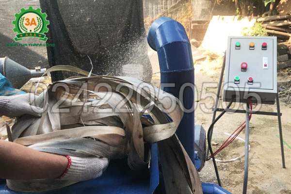 Nguyên liệu của Máy băm ván bóc 3A15Kw