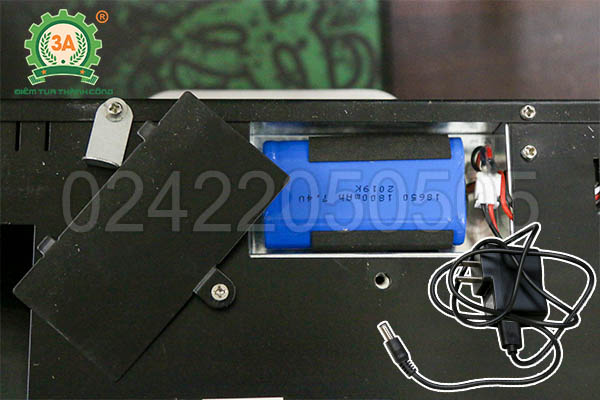 Máy bắt chuột hồng ngoại 3A loại 1 cửa (07)