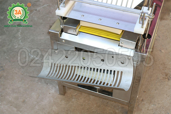 Máy bóc trứng cút tự động 3A250W