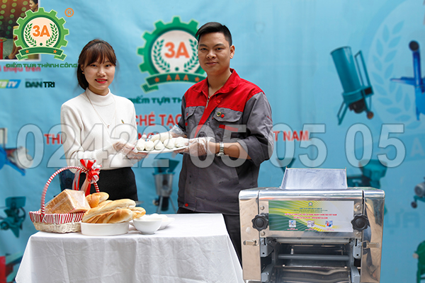 Máy cán bột mỳ