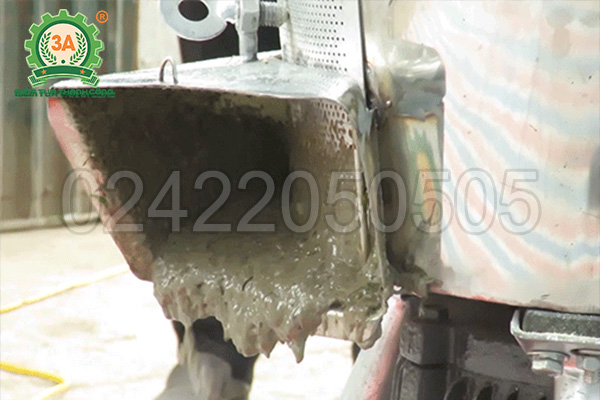 Máy chế biến thức ăn chăn nuôi 3A2,2Kw