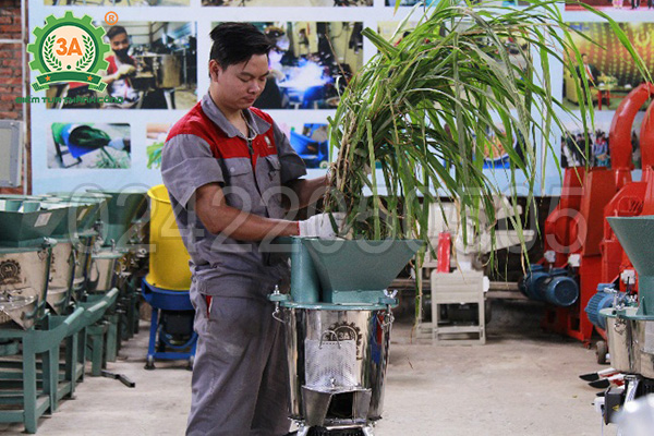 Máy chế biến thức ăn chăn nuôi gia súc, gia cầm 3A2,2Kw