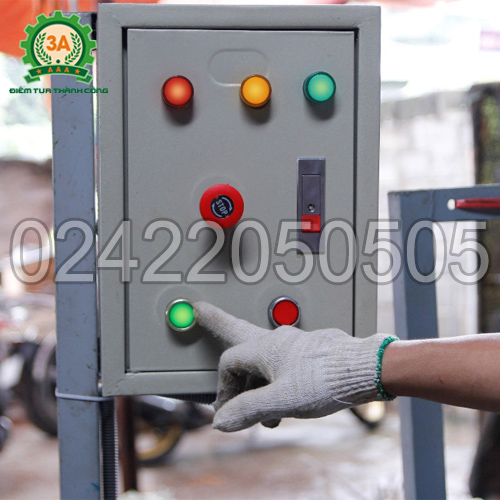 Tủ điện của Máy ép cám viên nổi 3A7,5Kw (bán tự động)