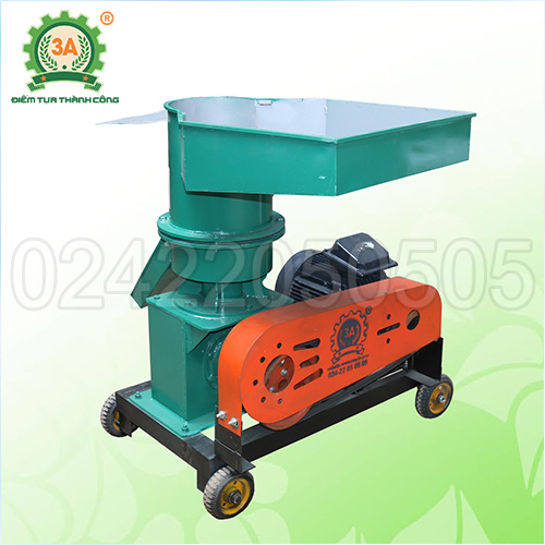 Máy ép cám viên trục đứng 3A7,5kw(KĐC)