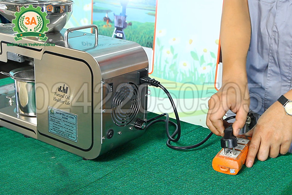 Máy ép dầu thực vật 3A (10)