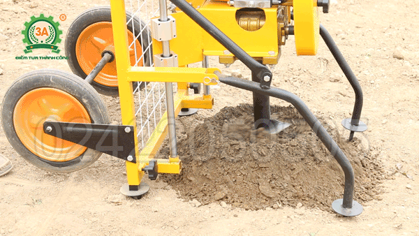 Máy khoan đất 3A7,5Hp