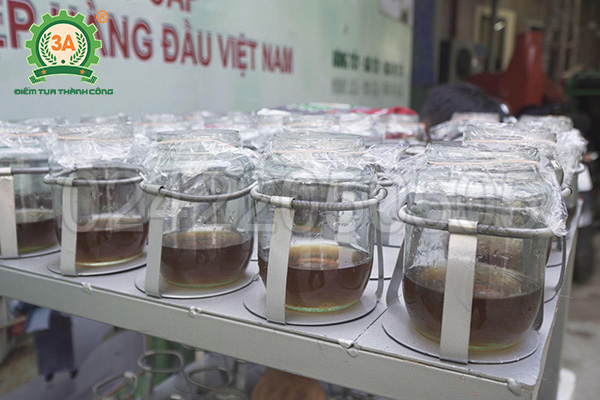 máy lắc tròn phòng thí nghiệm 3A 72 khay