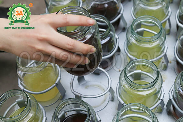 Máy lắc vi sinh 3A1,5Kw 64 khay (10)