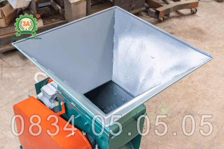 phễu nạp liệu rộng dãi