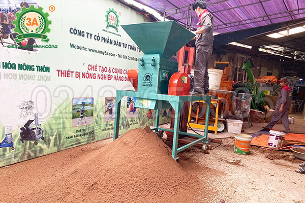 Máy nghiền đất, đánh tơi phân bón công nghiệp 2 tầng 3A11Kw