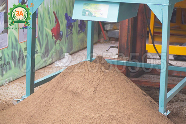 Máy nghiền đất đóng bầu 3A