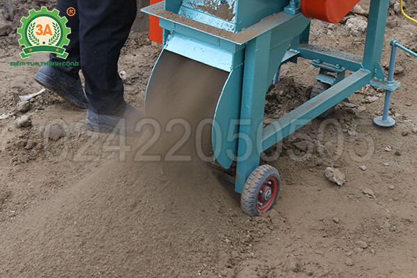 Máy nghiền đất đóng bầu 2 trục 3A3Kw (06)