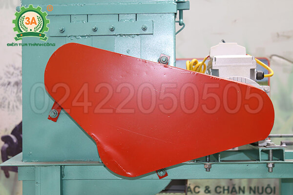 Máy nghiền đất đóng bầu 2 trục 3A3Kw (13)