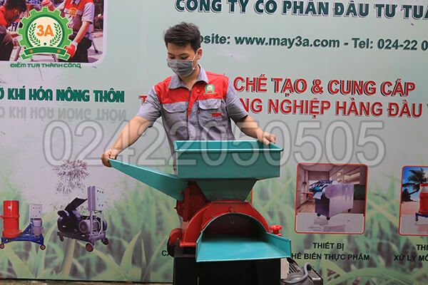 máy xay cỏ cho bò 