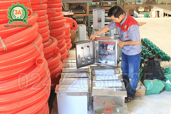 Máy nghiền ngô vỡ mảnh 3A5,5KW (14)