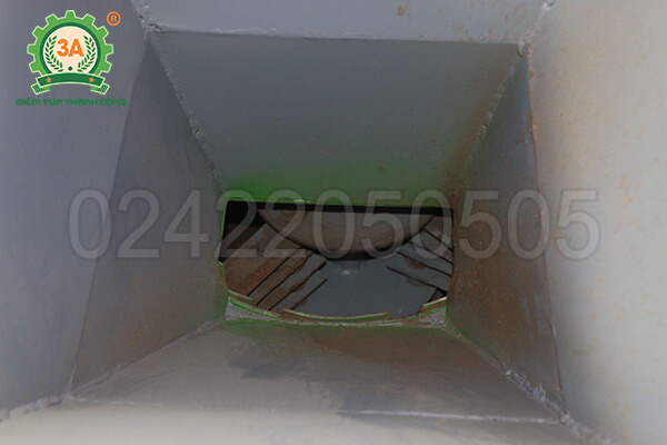 Máy nghiền tơi phân bón 3A7,5Kw (09)