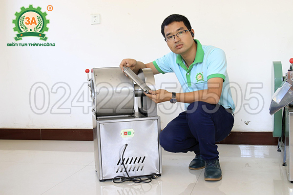 Máy thái lát, sợi rau củ quả 3A1,5kw (05)