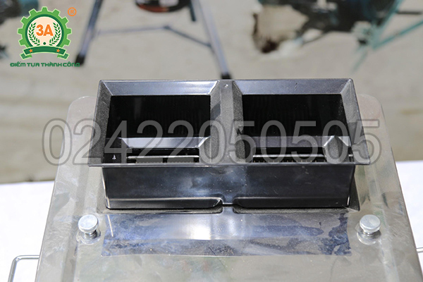 Máy thái thịt đa năng 3A850W có thiết kế 2 cửa nạp nguyên liệu