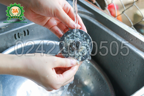 Vệ sinh máy thái thịt, xay thịt đa năng 3A