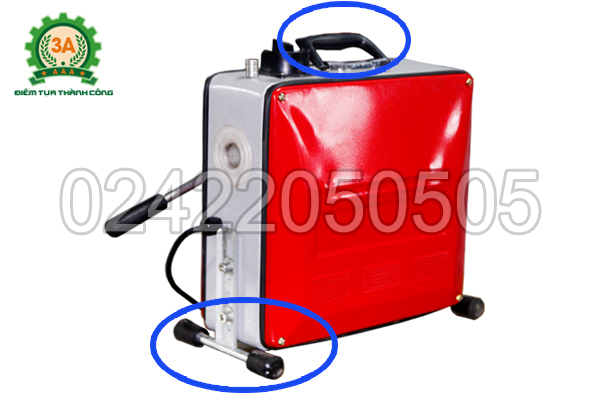 Máy thông cống GQ150 3A900W có thiết kế tay cầm và chân đế tiện dụng