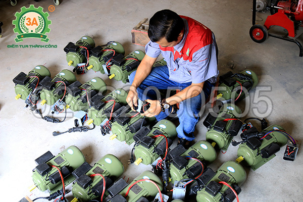 Kho hàng linh kiện máy thông tắc 3A (04)